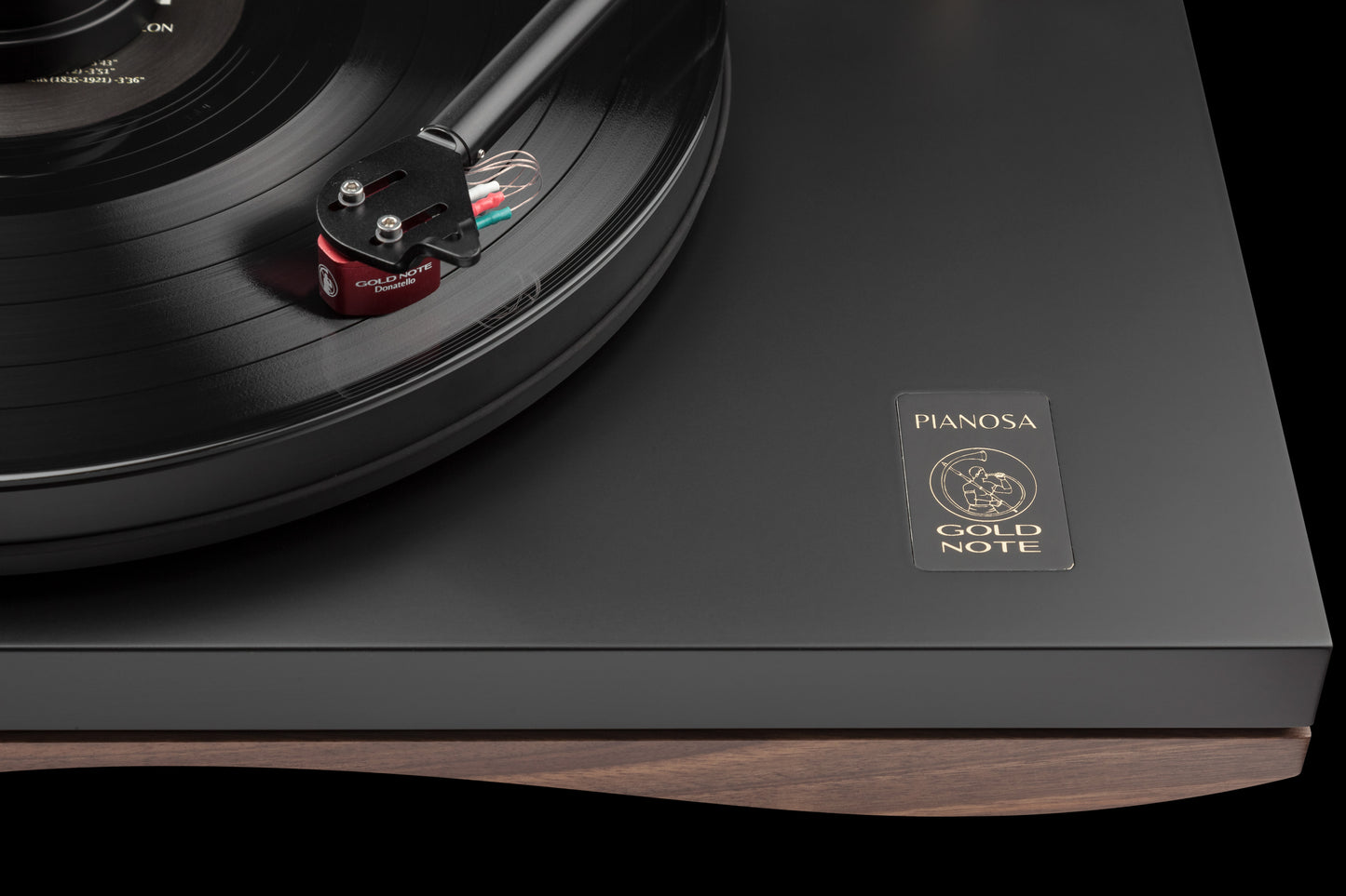 Pianosa Walnut Turntable